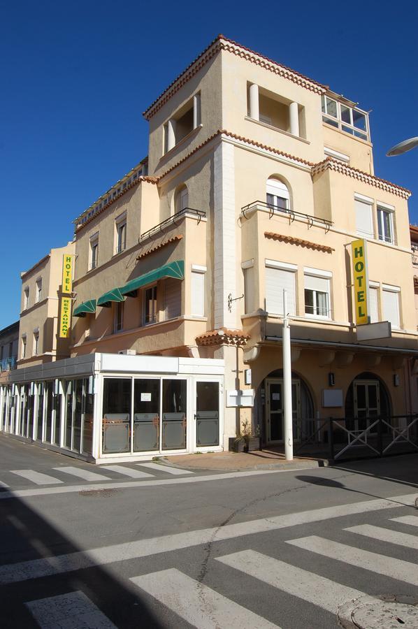 Hotel De La Plage 2 Etoiles Valras-Plage Bagian luar foto